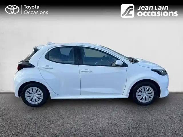 Occasion Toyota Yaris 2023 Blanc pur Berline