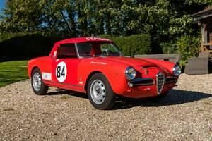 Rouge Utilisé 1963 Alfa Romeo Giulia Cabriolet | 37 109 € - Image 1/4