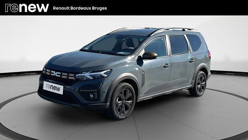 Gris Occasion 2025 Dacia Jogger Extreme Monospace | 22 390 € (Prix assez cher) - Image 1/4