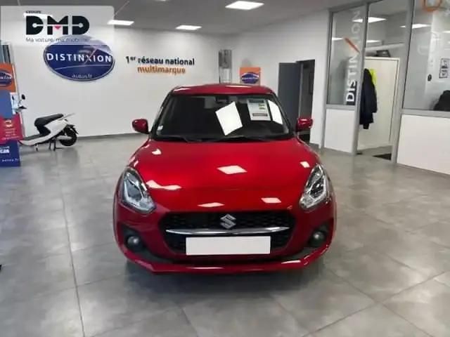 Occasion Suzuki Swift 2021 Burning red pearl métallisé Citadine