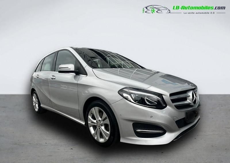 Utilisé 2016 Mercedes B200 Monospace | 22 700 € - Image 1/4
