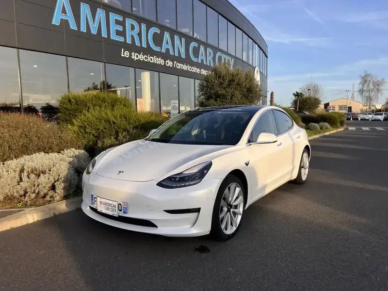 Blanc Utilisé 2019 Tesla Model 3 Long Range Berline | 34 490 € (Prix assez cher) - Image 1/4