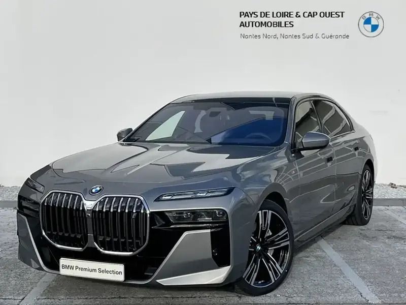 Utilisé 2022 BMW i7 M Sport Berline | 114 900 € - Image 1/4
