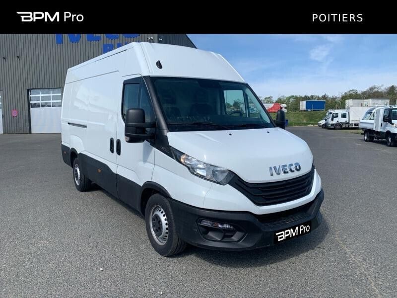 Utilisé 2022 Iveco Daily Berline | 28 680 € - Image 1/4