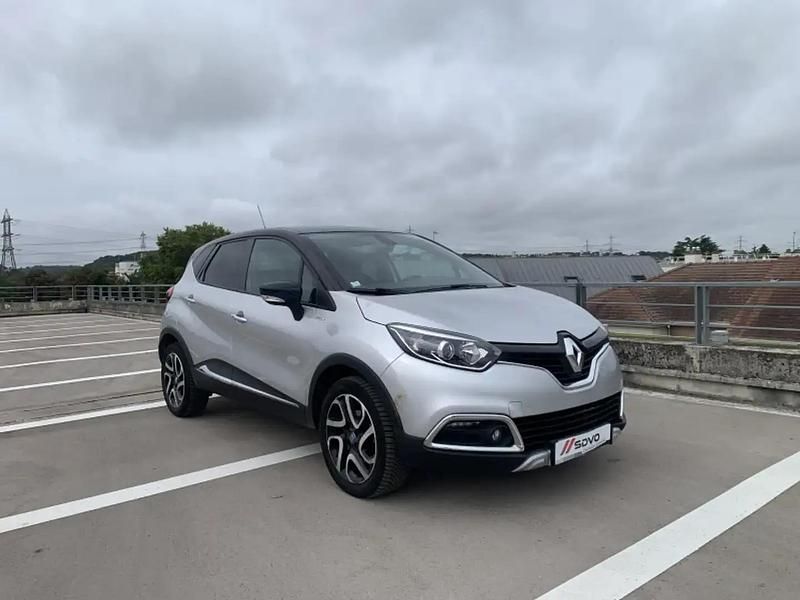 Gris Utilisé 2016 Renault Captur SUV | 8 990 € (Bon prix) - Image 1/4