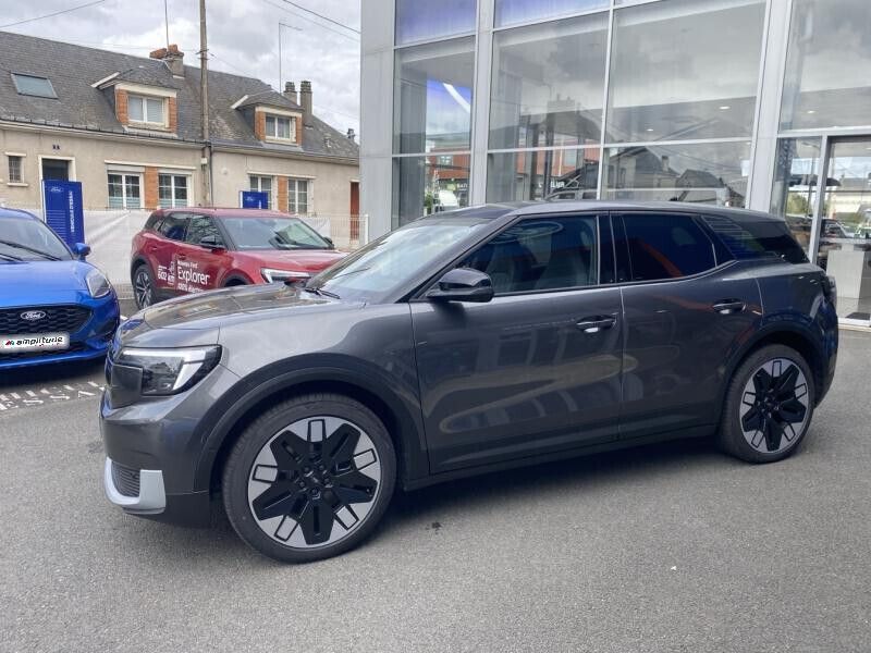 Gris Utilisé 2024 Ford Explorer Extended Range SUV | 40 999 € - Image 1/4