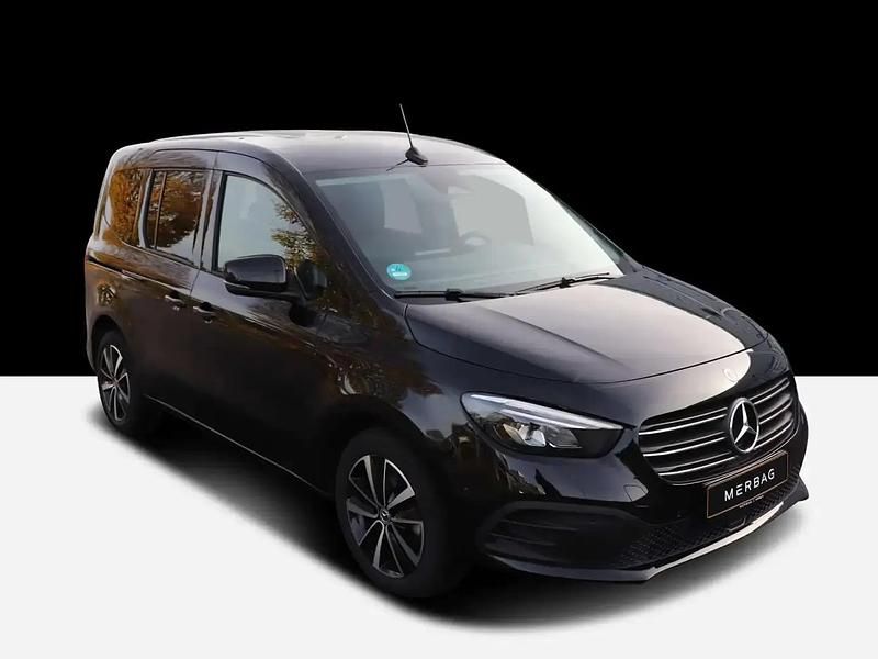 Noir Occasion 2023 Mercedes T160 Progressive Monospace | 31 692 € - Image 1/4