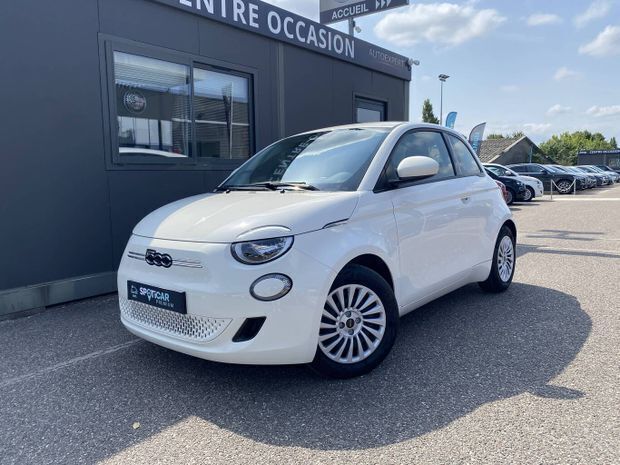 Blanc Utilisé 2022 Fiat 500e Action Citadine | 11 990 € (Super prix) - Image 1/4