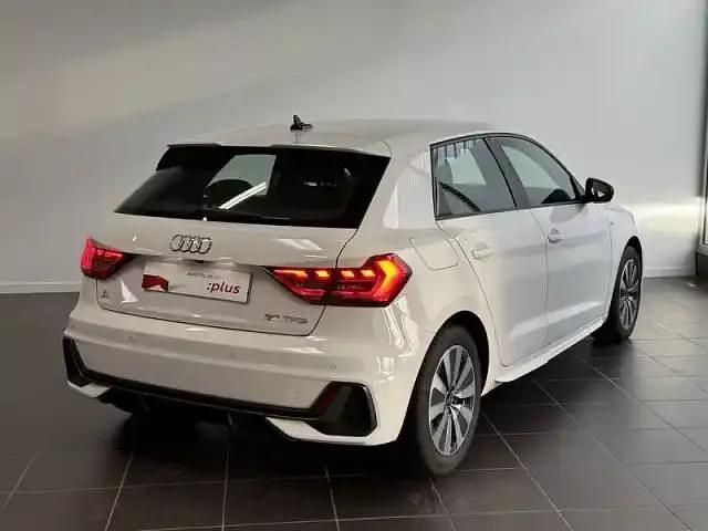 Occasion Audi A1 Sportback S-Line 116 ch (85 kW) 2024 Blanc cortina Citadine