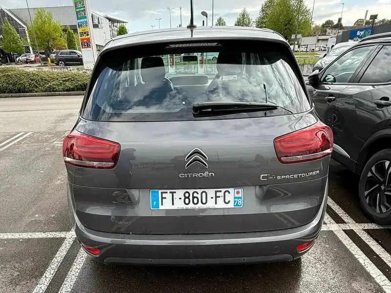 Image 2/4