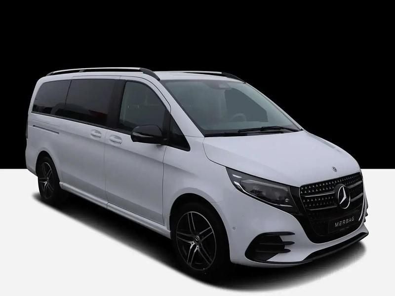 Blanc Occasion 2024 Mercedes V250 Avantgarde Monospace | 78 900 € (Prix juste) - Image 1/4
