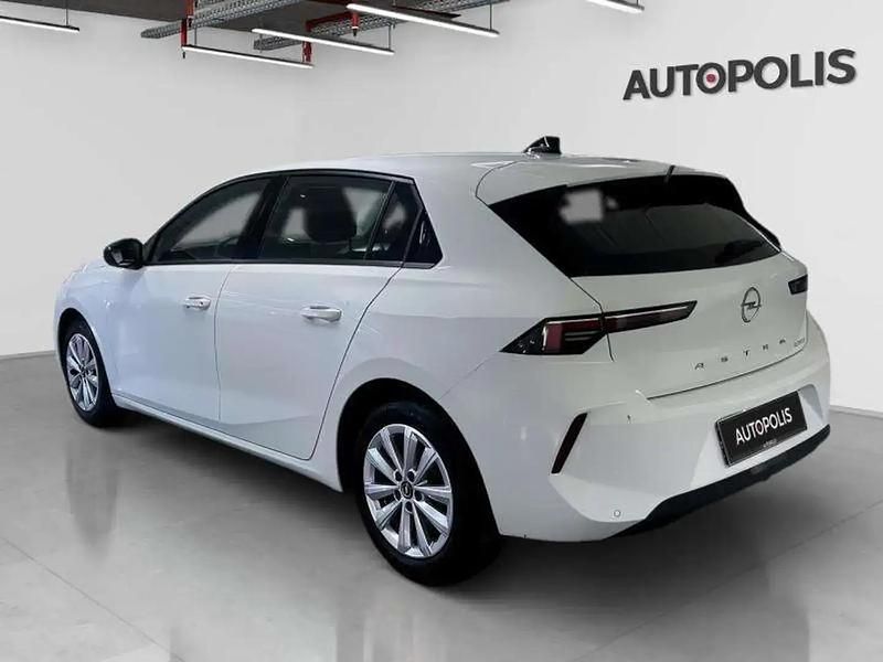 Occasion Opel Astra Edition 110 ch (80 kW) 2023 Blanc Berline