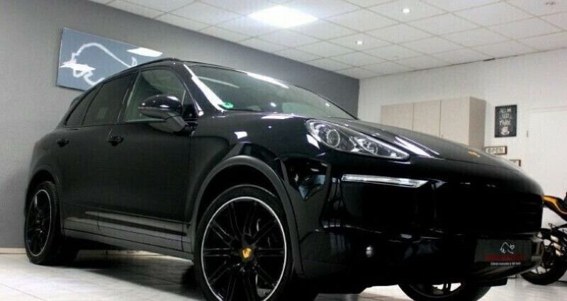 Noir Utilisé 2015 Porsche Cayenne SUV | 55 600 € - Image 1/4