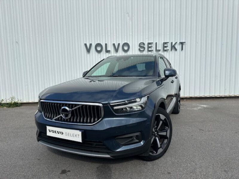Bleue Utilisé 2020 Volvo XC40 Inscription SUV | 29 990 € (Prix juste) - Image 1/4