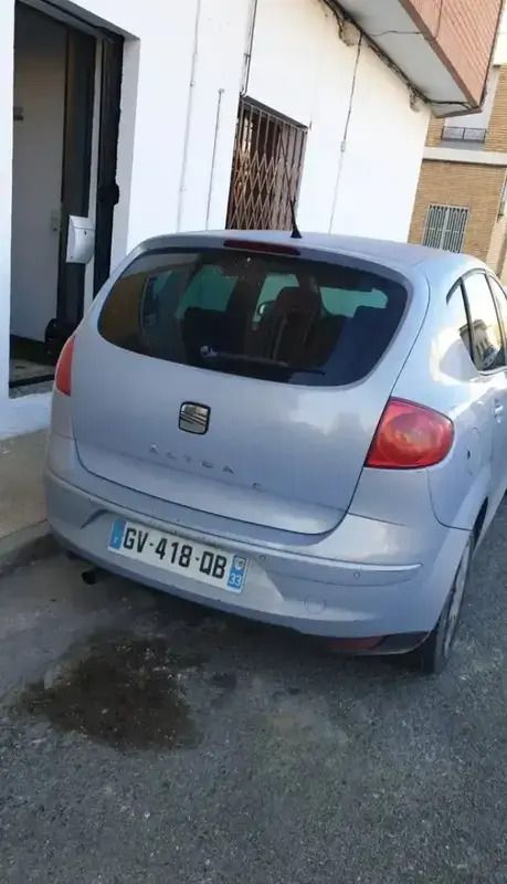 Argent Utilisé 2007 Seat Altea Stylance Monospace | 1 800 € - Image 1/4