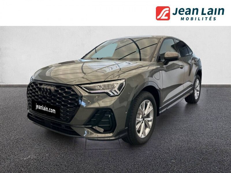 Gris Utilisé 2024 Audi Q3 Sportback S-Line SUV | 56 900 € - Image 1/4