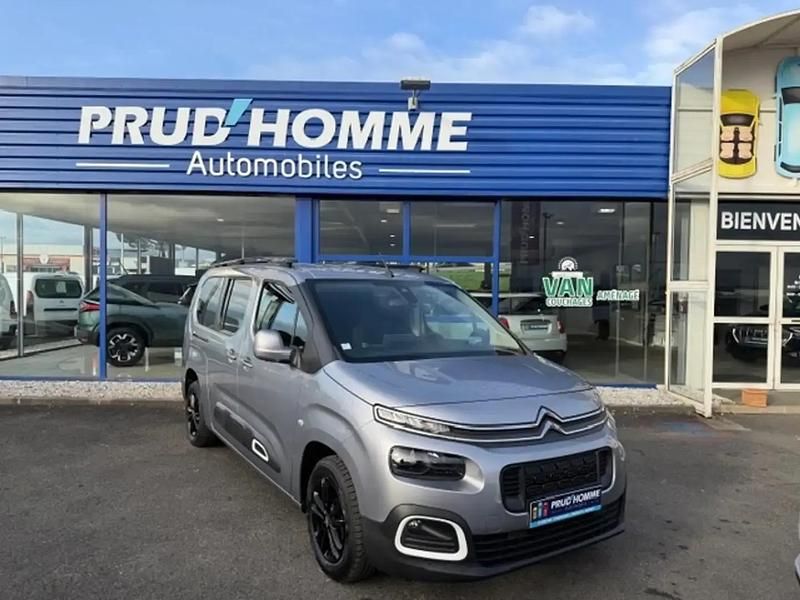 Gris Occasion 2019 Citroën Berlingo PureTech Monospace | 20 690 € (Prix juste) - Image 1/4