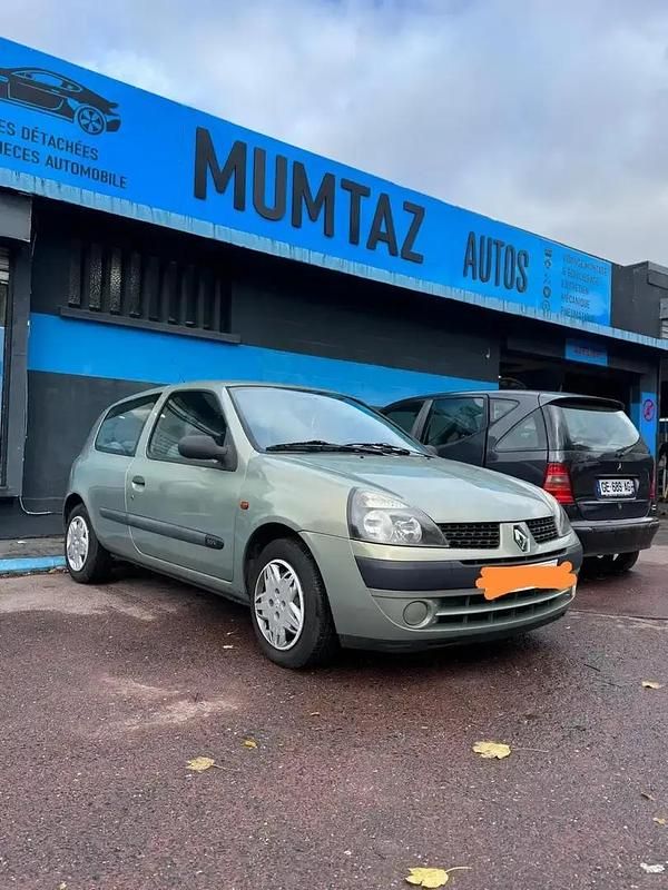 Utilisé 2000 Renault Clio II Initiale Berline | 2 690 € (Prix cher) - Image 1/4