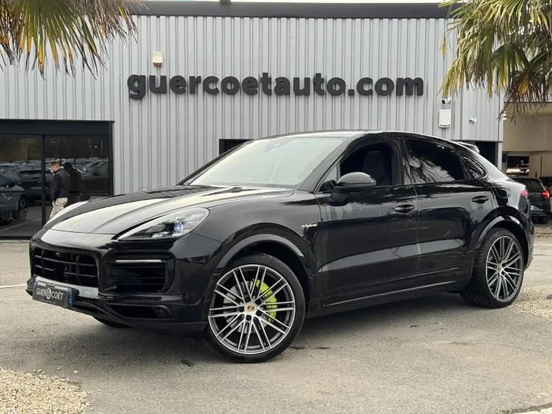 Noir Utilisé 2020 Porsche Cayenne SUV | 69 990 € (Prix juste) - Image 1/4