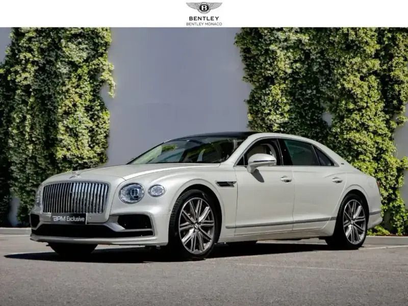 Utilisé 2024 Bentley Flying Spur Berline | 199 900 € - Image 1/4