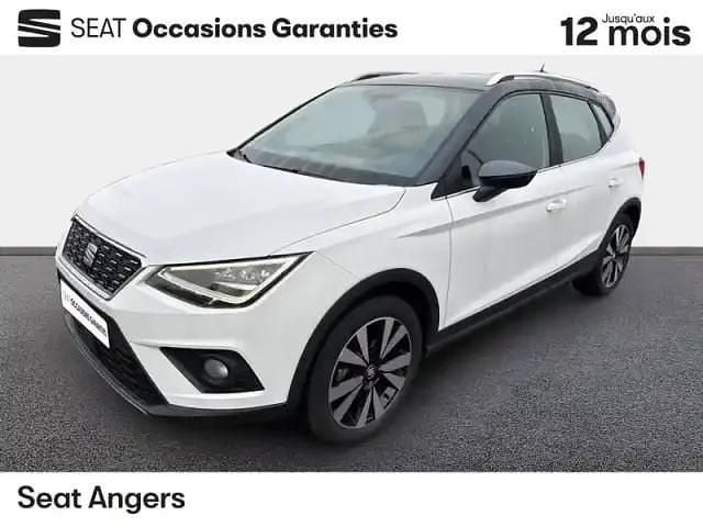 Blanc nevada / gris magnetique Occasion 2021 Seat Arona SUV | 16 290 € (Bon prix) - Image 1/4