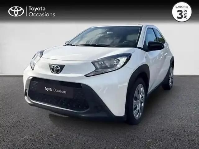 Blanc Utilisé 2023 Toyota Aygo X SUV | 14 990 € - Image 1/4