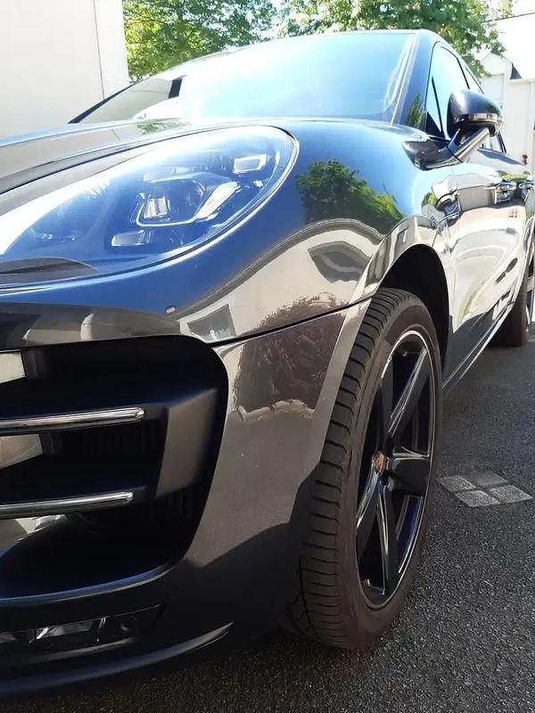 Gris Utilisé 2016 Porsche Macan Turbo SUV | 38 000 € - Image 1/4