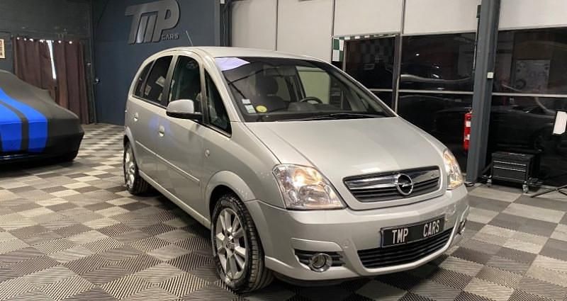 Gris Utilisé 2009 Opel Meriva Cosmo Monospace | 4 500 € - Image 1/4