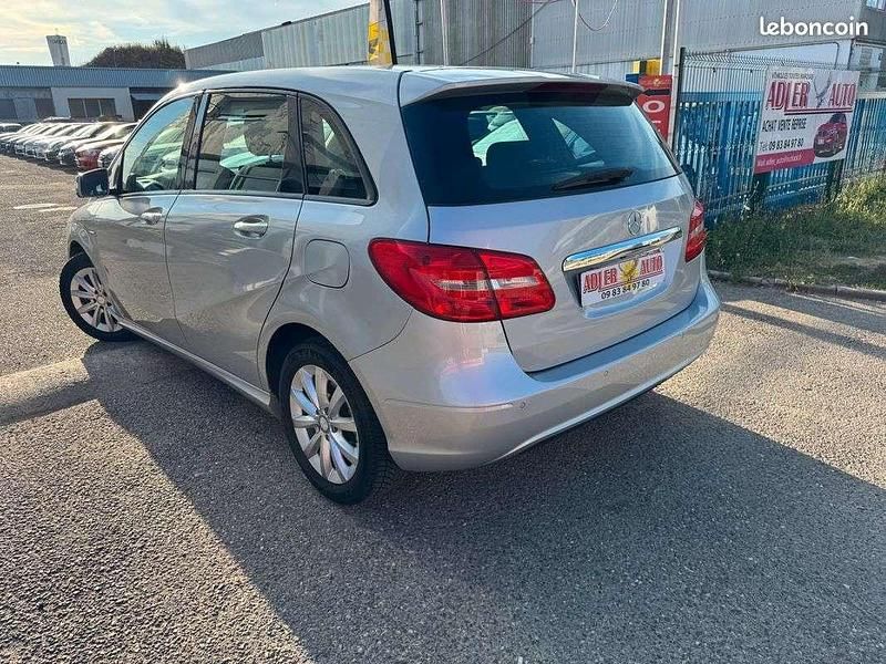 Occasion Mercedes B180 122 ch (89 kW) 2012 Gris Monospace