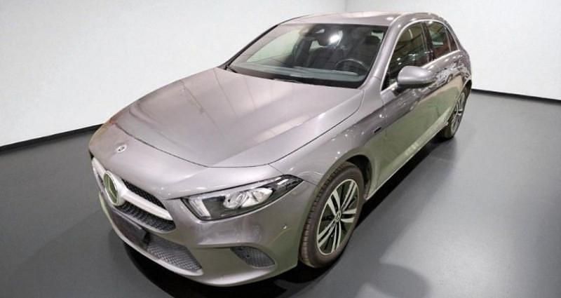 Utilisé 2020 Mercedes A160 Style Berline | 24 800 € - Image 1/4
