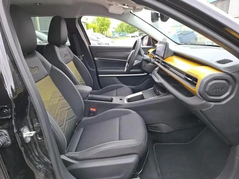 Noir Occasion 2023 Jeep Avenger EV SUV | 16 299 € (Super prix) - Image 1/4