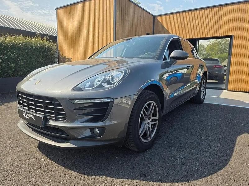 Gris Utilisé 2015 Porsche Macan S SUV | 36 900 € (Prix juste) - Image 1/4