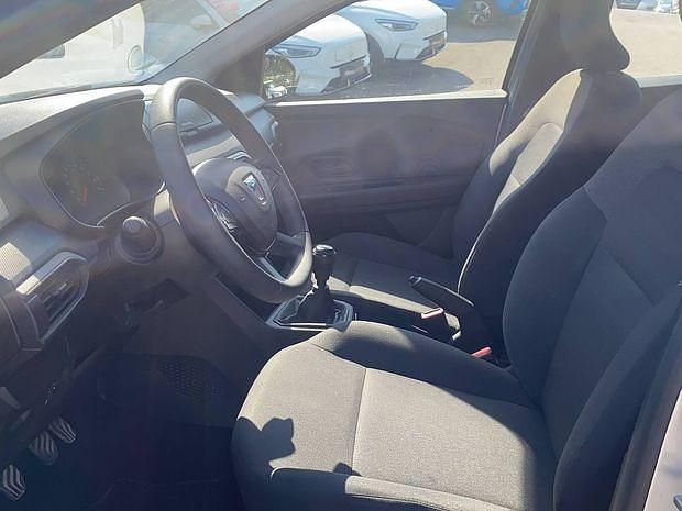 Gris Utilisé 2021 Dacia Sandero Essentiel Citadine | 9 990 € (Bon prix) - Image 1/4