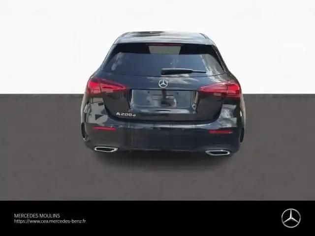 Occasion Mercedes A200 AMG line 150 ch (110 kW) 2025 Noir Berline