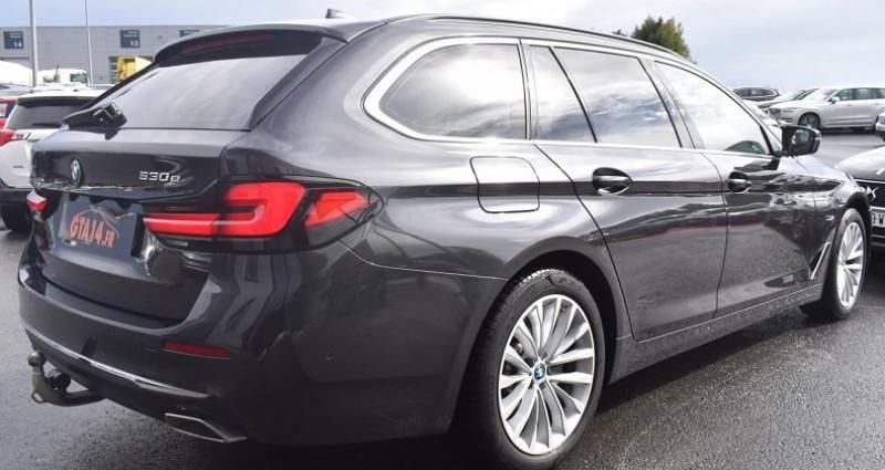 Utilisé 2023 BMW 530e Luxury Line Break | 43 450 € (Prix juste) - Image 1/3