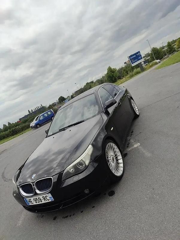 Utilisé 2007 BMW 520 Comfort Edition Berline | 7 800 € - Image 1/4