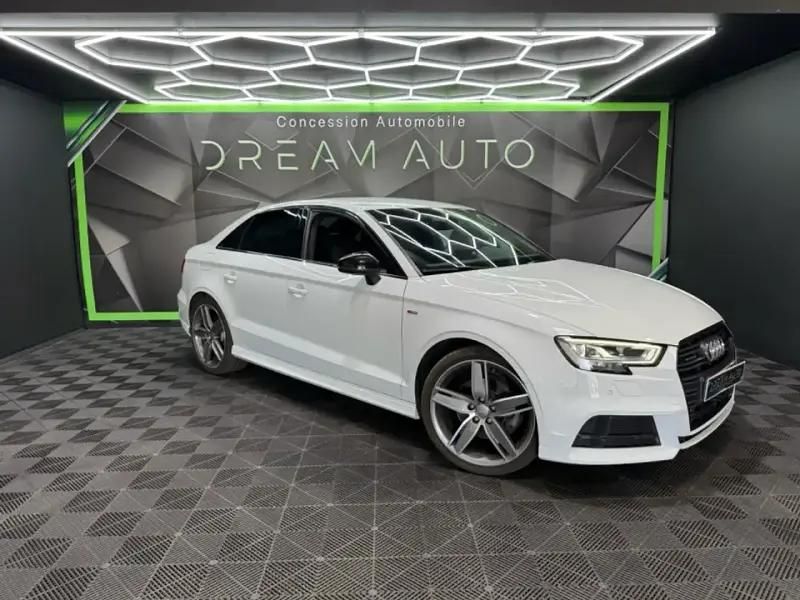 Blanc Utilisé 2019 Audi A3 S-Line Berline | 20 990 € (Bon prix) - Image 1/4