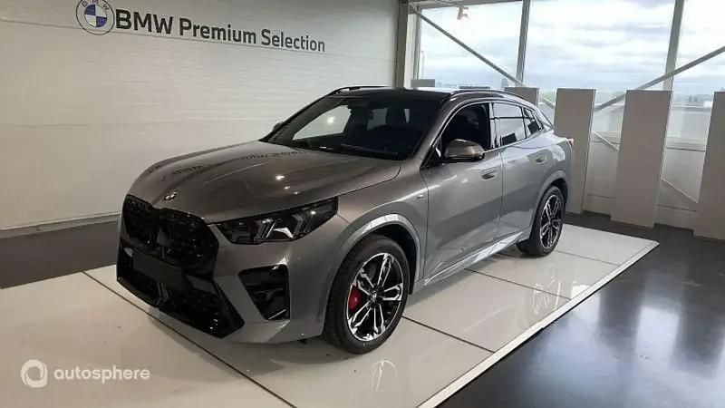 Gris Nouvelle 2025 BMW X2 M Sport SUV | 61 499 € (Prix cher) - Image 1/4