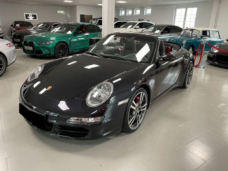Noir Occasion 2006 Porsche 911 Carrera 4S Coupé | 78 300 € - Image 1/4