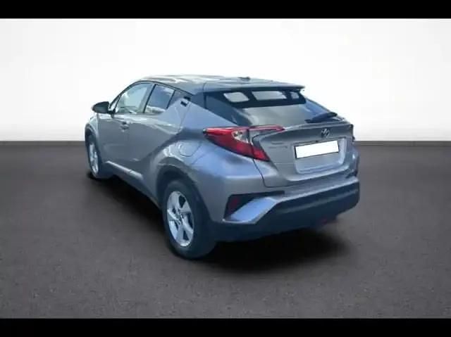 Occasion Toyota C-HR 122 ch (89 kW) 2019 Gris platinium SUV