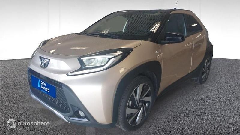 Biton Utilisé 2023 Toyota Aygo X SUV | 15 580 € - Image 1/4