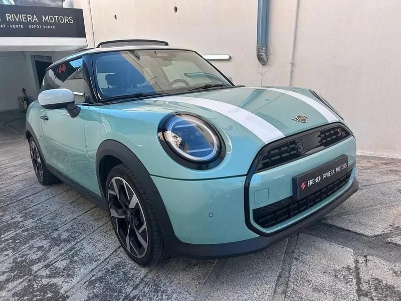 Occasion Mini ONE 205 ch (150 kW) 2024 Bleu Citadine