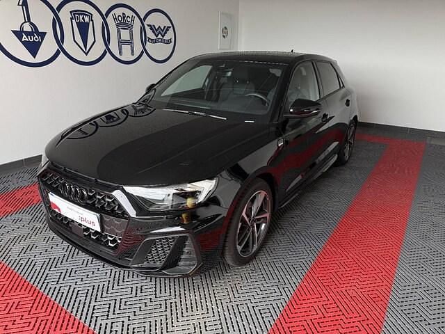 Noir mythic métallisé Utilisé 2025 Audi A1 Sportback S-Line Citadine | 36 500 € - Image 1/4