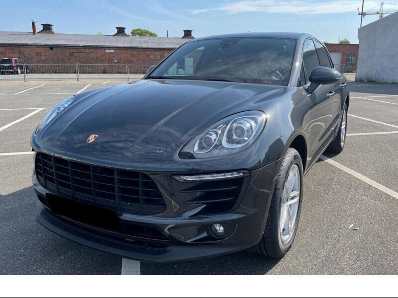 Gris Utilisé 2017 Porsche Macan SUV | 61 500 € - Image 1/4