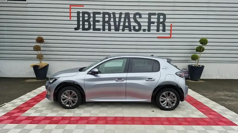Utilisé 2021 Peugeot e-208 Style Citadine | 12 999 € (Bon prix) - Image 1/4