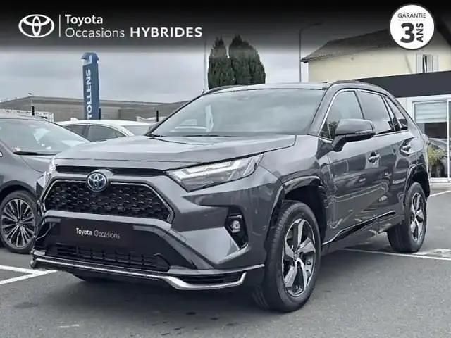 Gris atlas métallisé Occasion 2025 Toyota RAV4 Hybrid Design SUV | 45 980 € (Prix juste) - Image 1/4