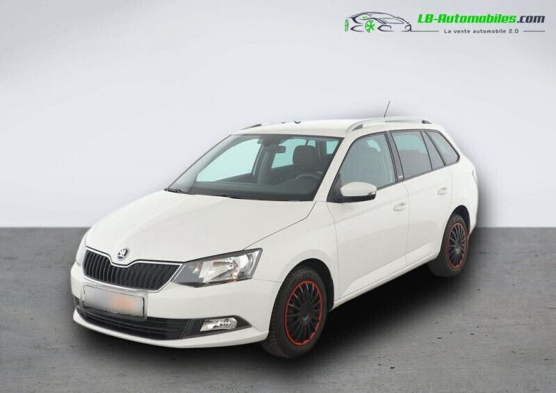 Utilisé 2016 Skoda Fabia Break | 18 100 € (Prix juste) - Image 1/4