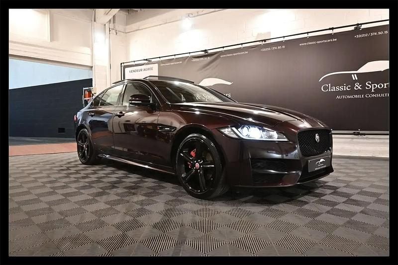 Rouge Utilisé 2018 Jaguar XF R-Sport Berline | 13 950 € (Prix juste) - Image 1/4