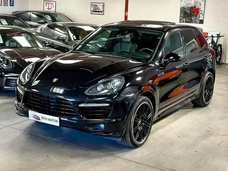 Noir Utilisé 2013 Porsche Cayenne Turbo SUV | 39 900 € - Image 1/4