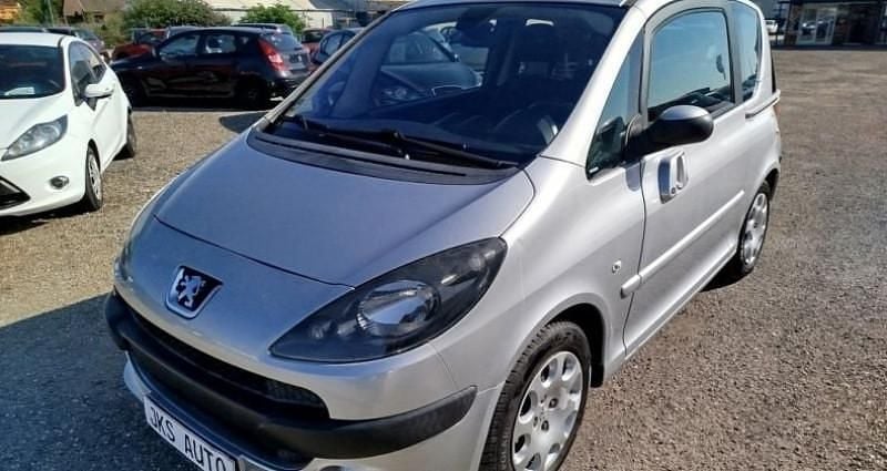 Argent Occasion 2005 Peugeot 1007 Monospace | 4 999 € - Image 1/4
